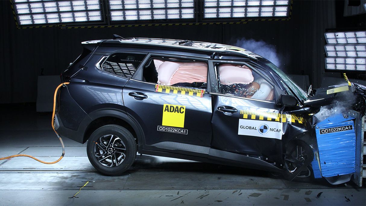 xehay Kia Carens 230622 7 Kia Carens chỉ được Global NCAP xếp hạng an toàn 3 sao