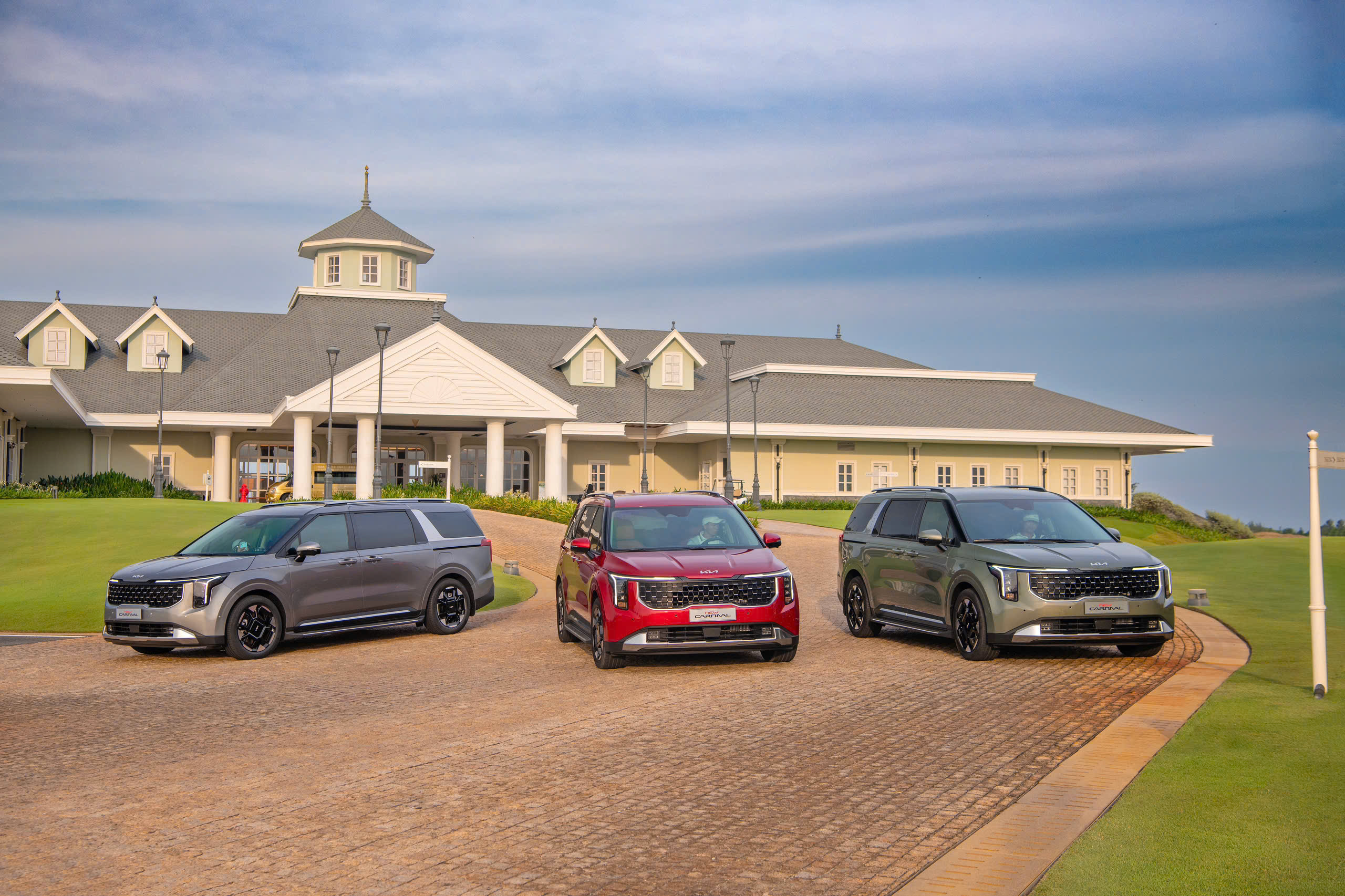 z5836519462253 cf2d868d6998ecd0102956607991f755 NEW CARNIVAL